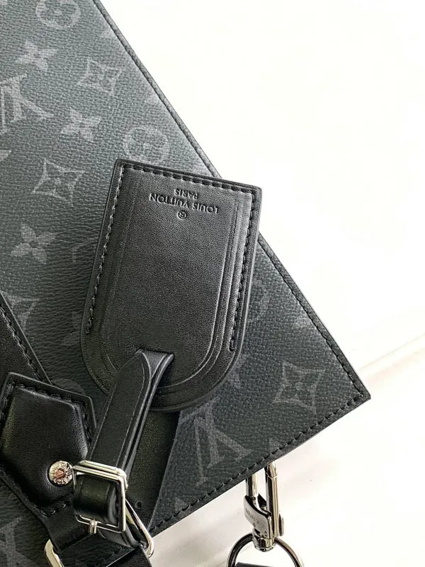 All categories 💚 Top version men’s bags 💚 LV 2024 new LV crossbody bag