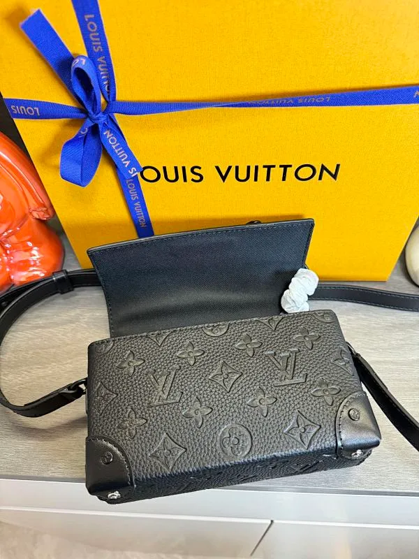 All categories 💚 Top version men’s bags 💚 LV 2024 official website new LV crossbody bag