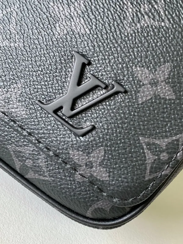 All categories 💚 Top version men’s bags 💚 LV 2025 official website new LV crossbody bag