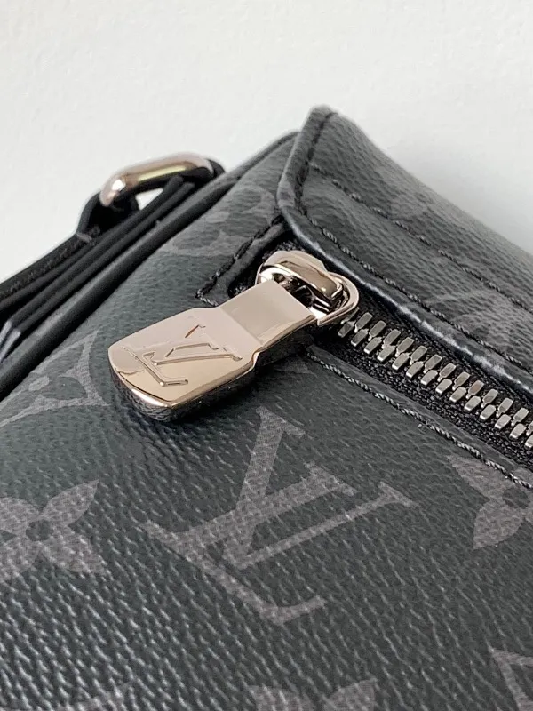 All categories 💚 Top version men’s bags 💚 LV 2025 official website new LV crossbody bag
