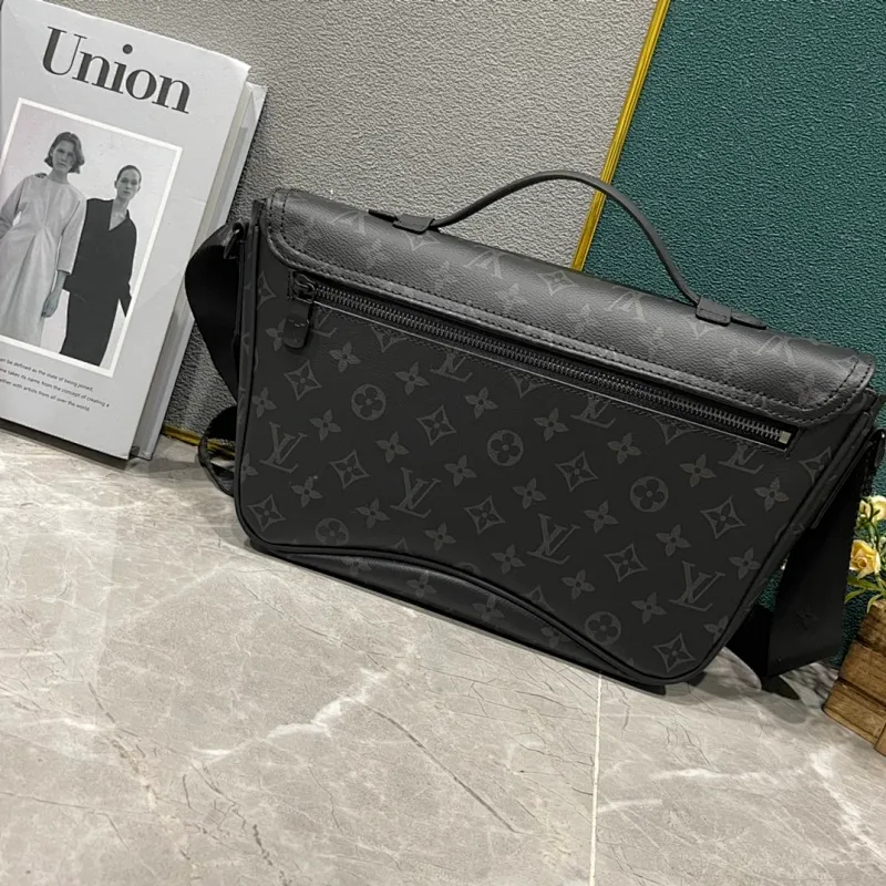 All categories 💚 Top version men’s bags 💚 LV 2024 new LV crossbody bag