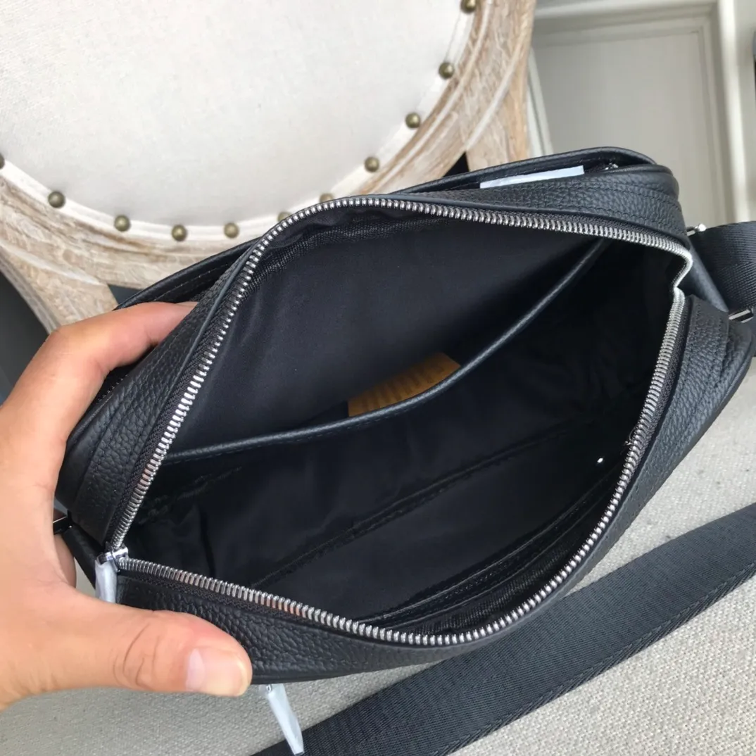 All categories 💚 Top version men’s bags 💚 LV 2023 new LV crossbody bag