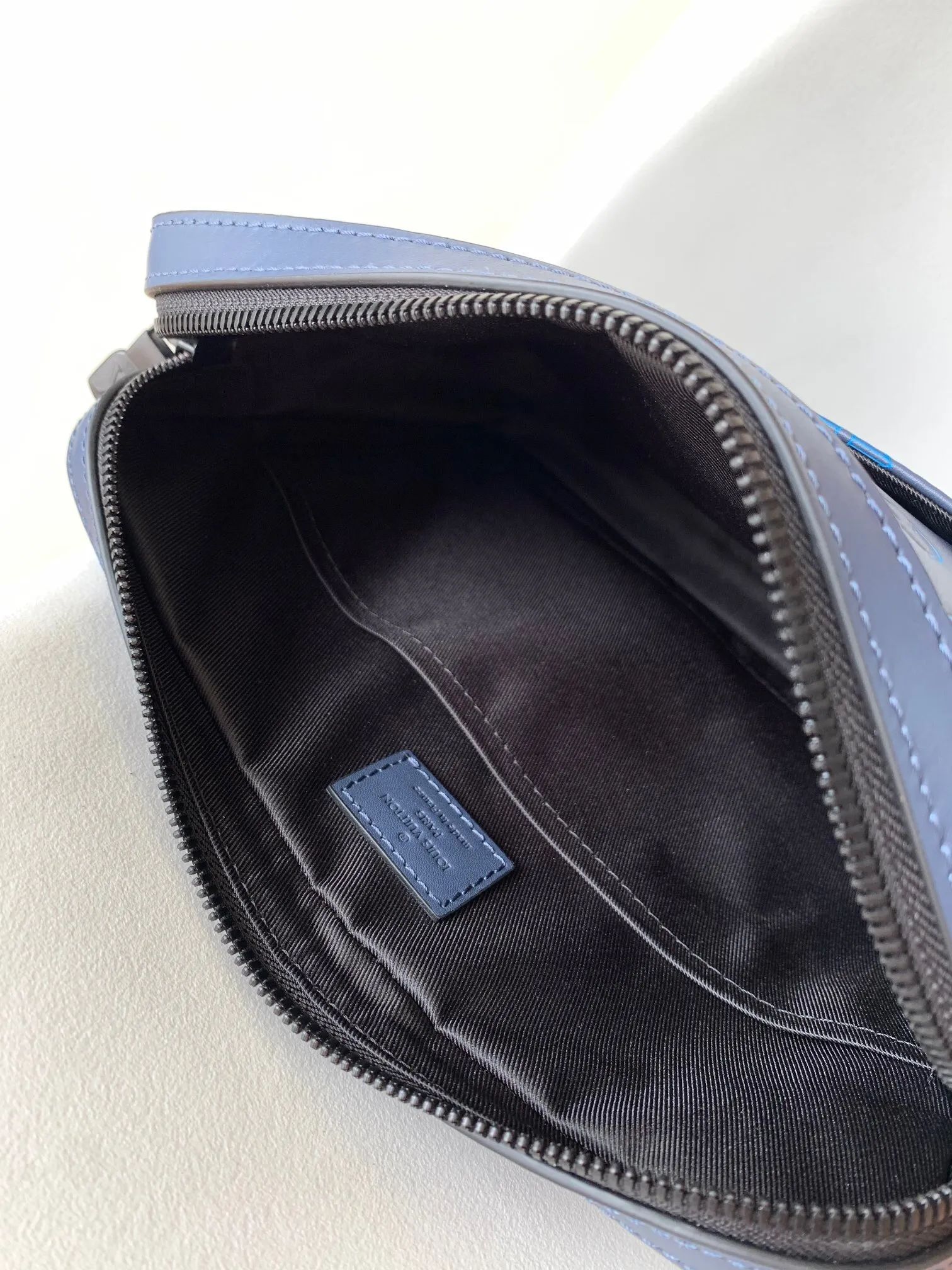 All categories 💚 Top version men’s bags 💚 LV 2024 official website new LV crossbody bag