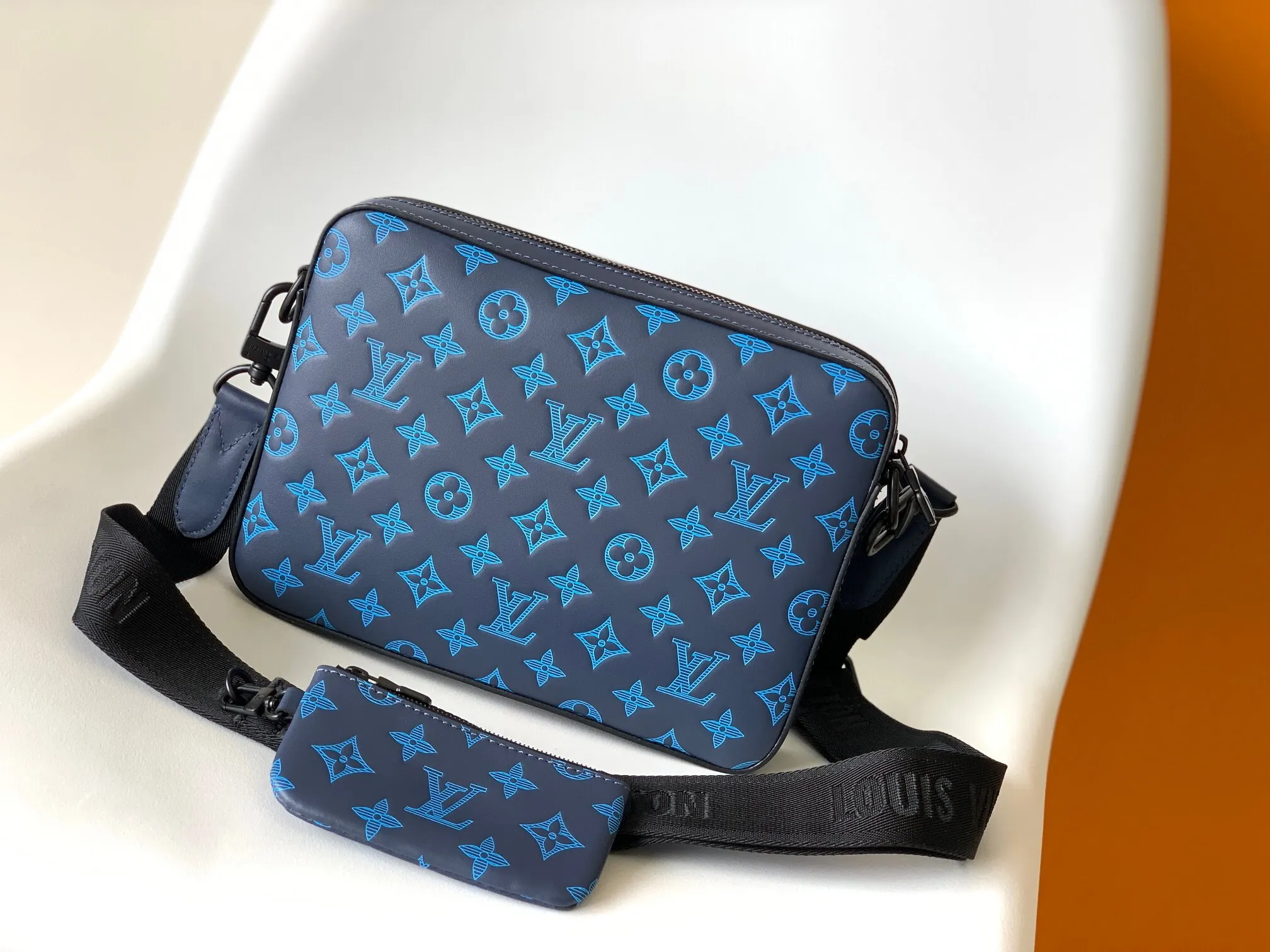 All categories 💚 Top version men’s bags 💚 LV 2024 official website new LV crossbody bag