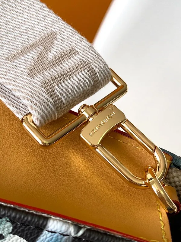 All categories 💚 Top version men’s bags 💚 LV 2025 new LV crossbody bag