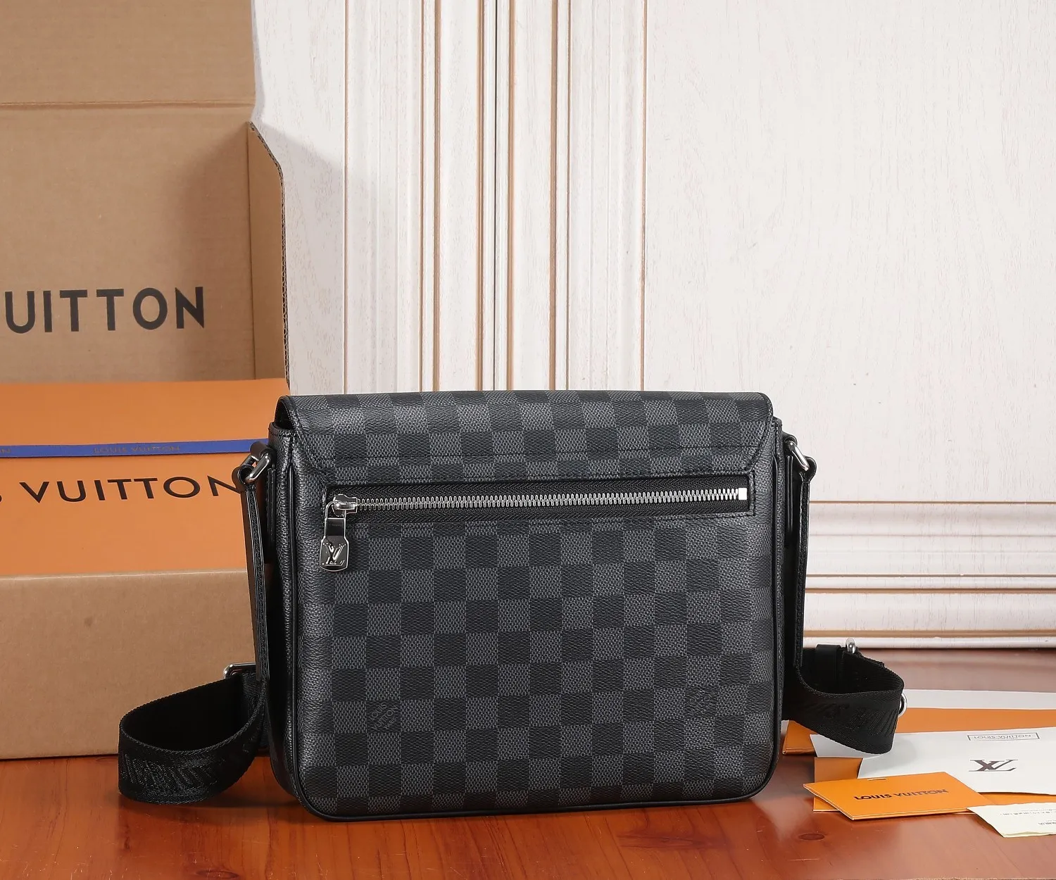All categories 💚 Top version men’s bags 💚 LV 2023 new LV crossbody bag