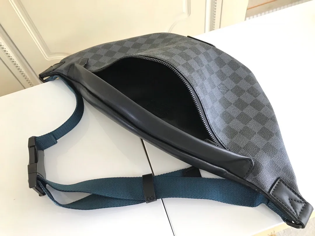 All categories 💚 Top version men’s bags 💚 LV 2023 new LV chest bag