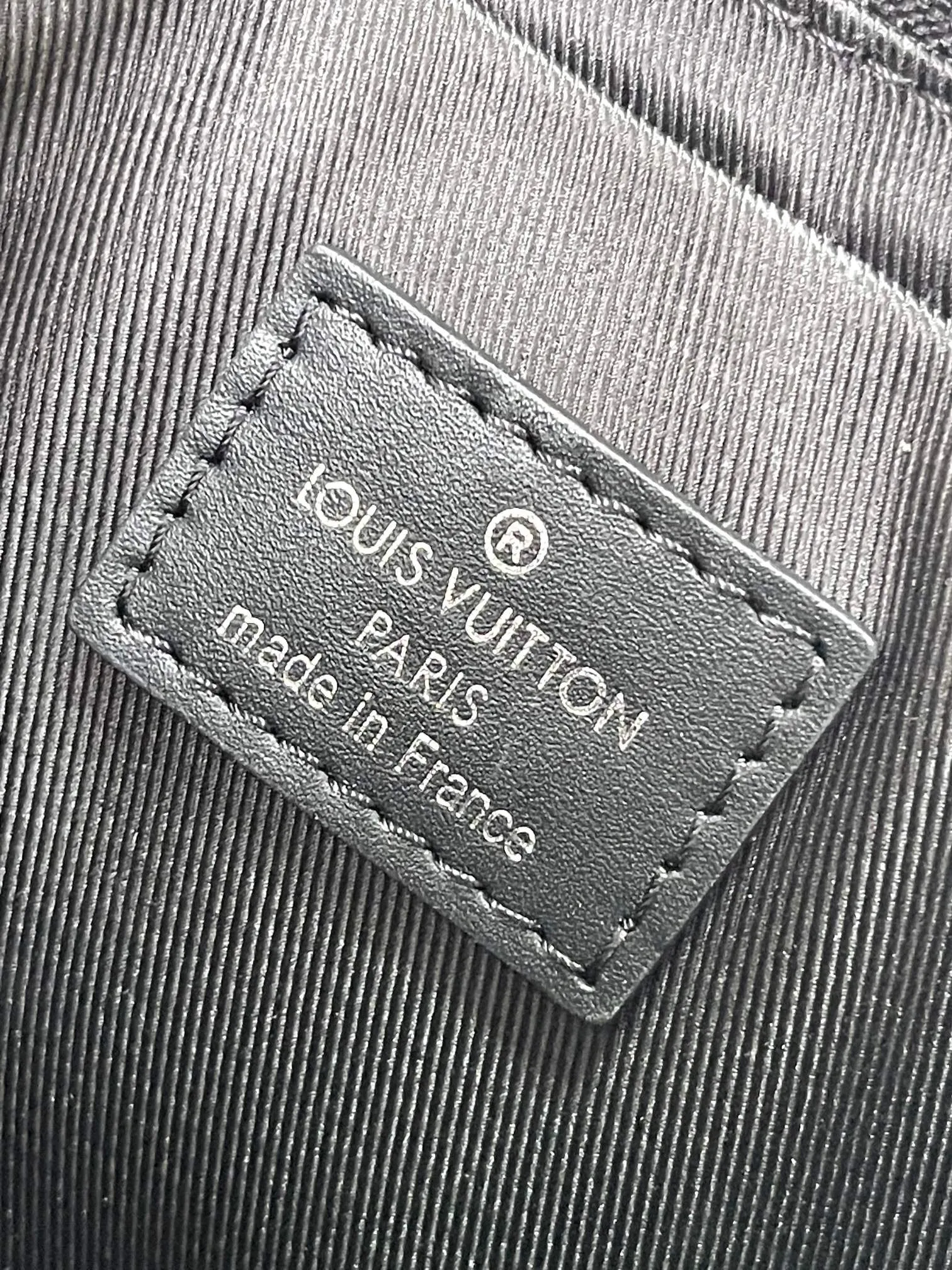 All categories 💚 Top version men’s bags 💚 LV 2025 official website new LV crossbody bag