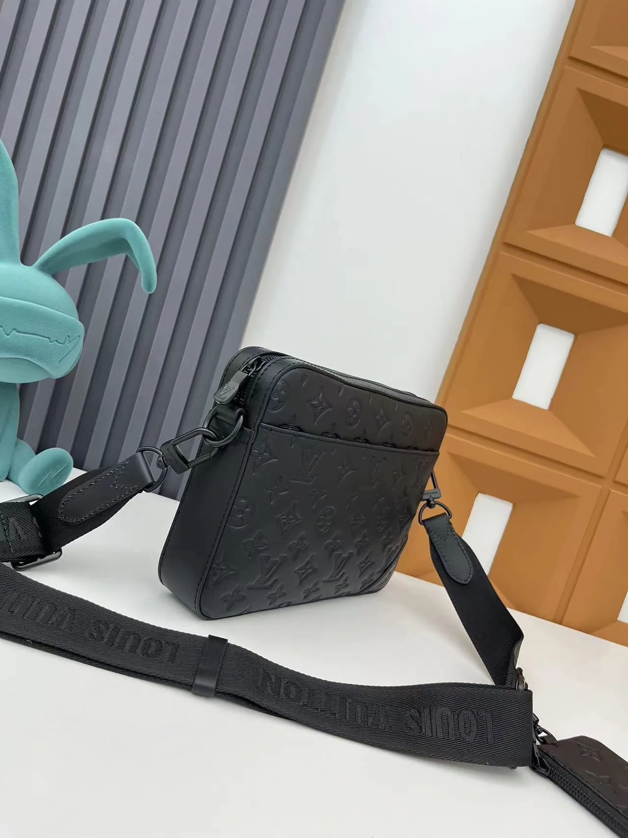 All categories 💚 Top version men’s bags 💚 LV 2024 official website new LV crossbody bag