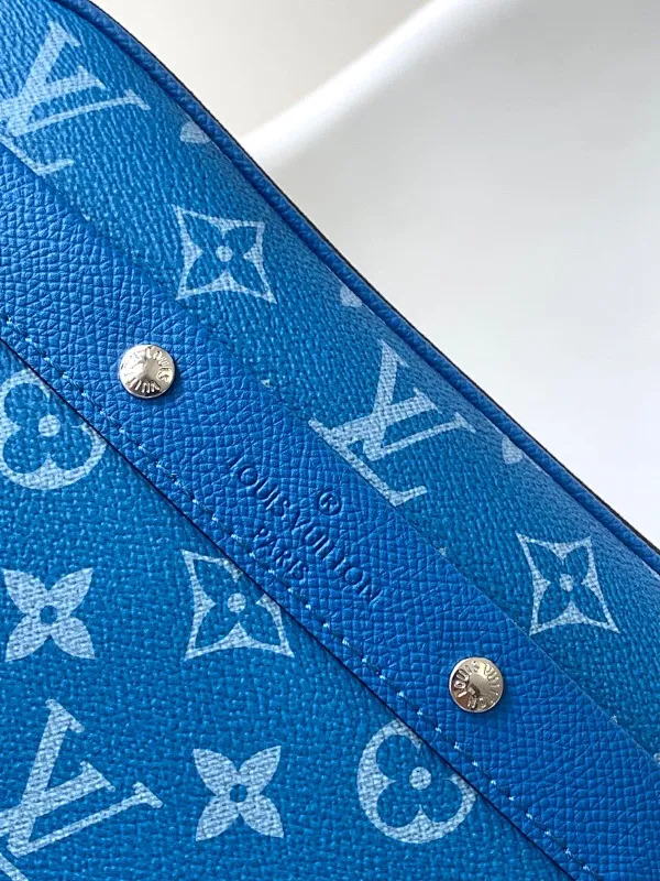 All categories 💚 Top version men’s bags 💚 LV 2025 official website new LV crossbody bag