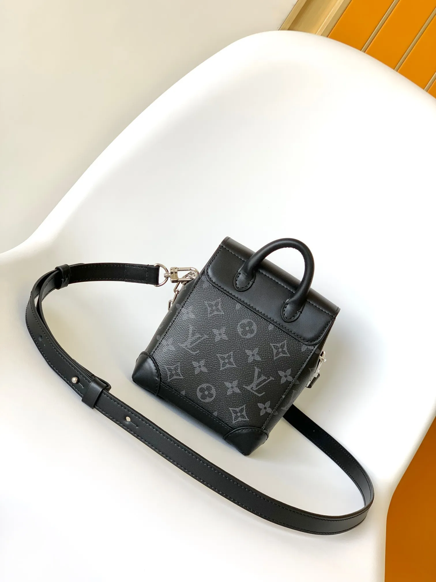 All categories 💚 Top version men’s bags 💚 LV 2023 new LV crossbody bag