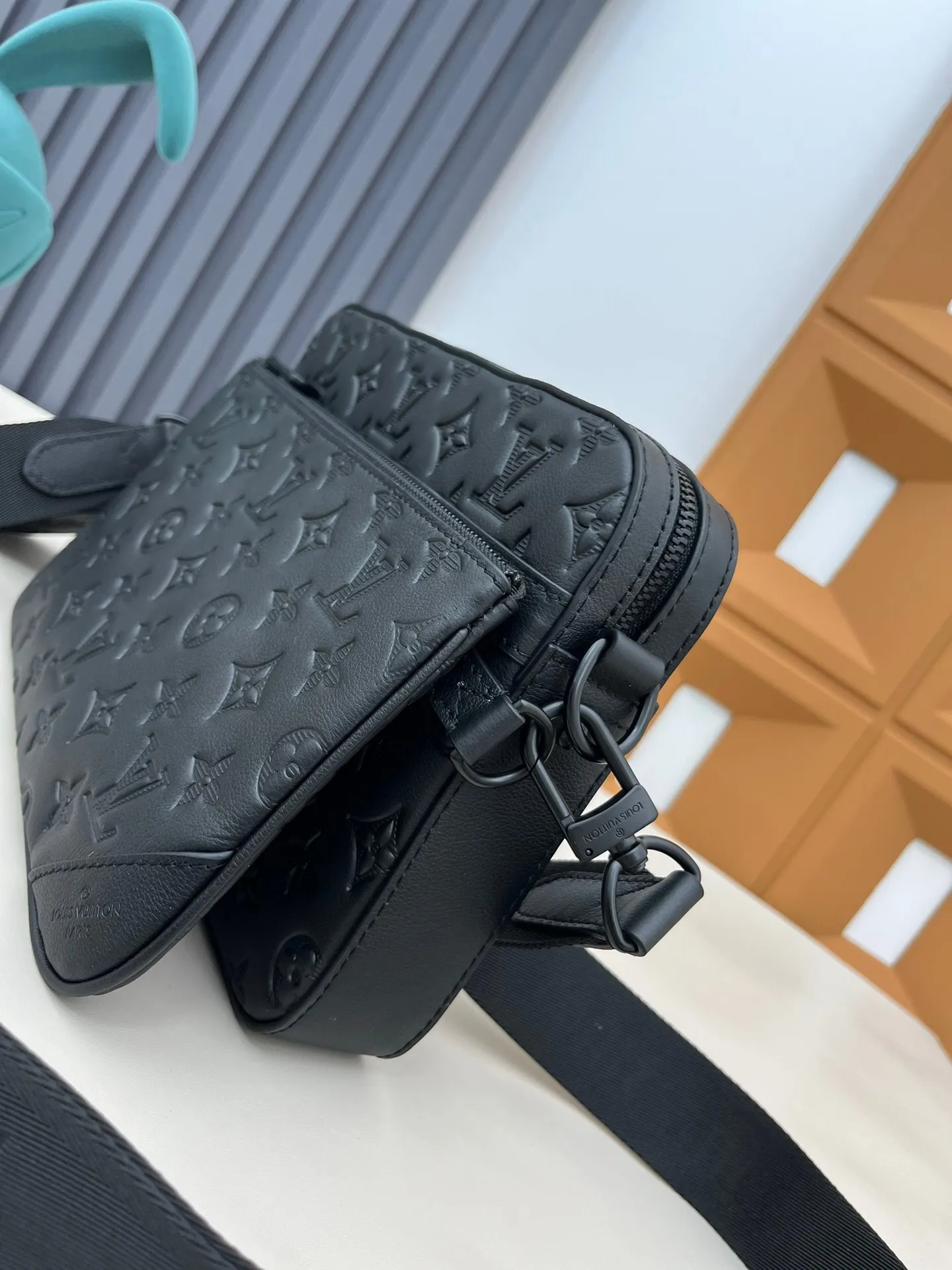 All categories 💚 Top version men’s bags 💚 LV 2024 official website new LV crossbody bag