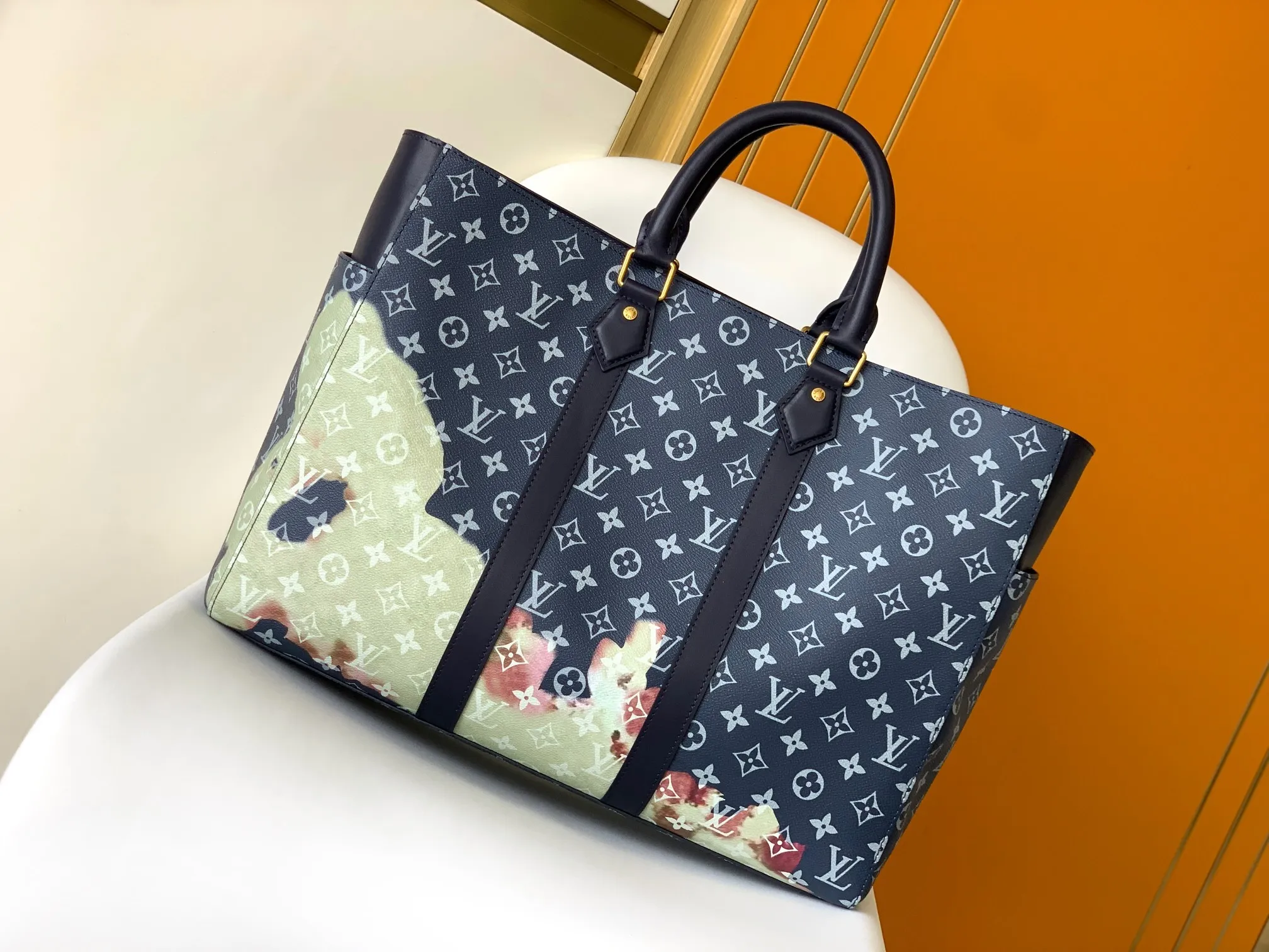 All categories 💚 Top version men’s bags 💚 LV 2023 new LV handbags