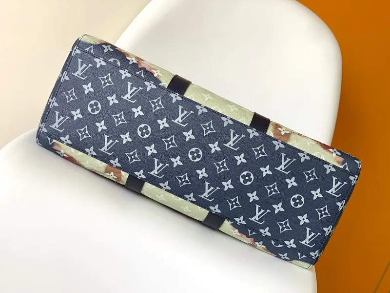 All categories 💚 Top version men’s bags 💚 LV 2023 new LV handbags