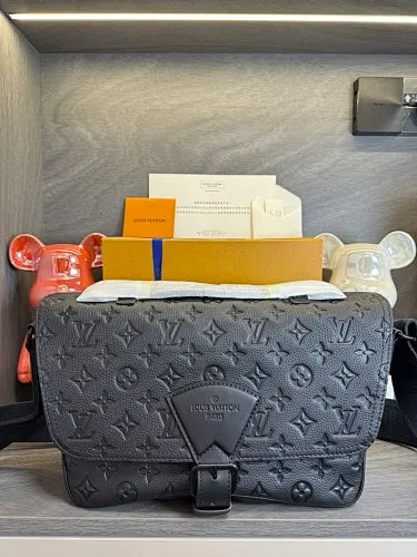 All categories 💚 Top version men’s bags 💚 LV 2024 official website new LV crossbody bag