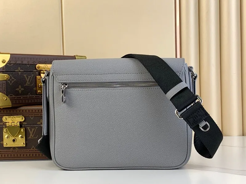 All categories 💚 Top version men’s bags 💚 LV 2024 official website new LV crossbody bag