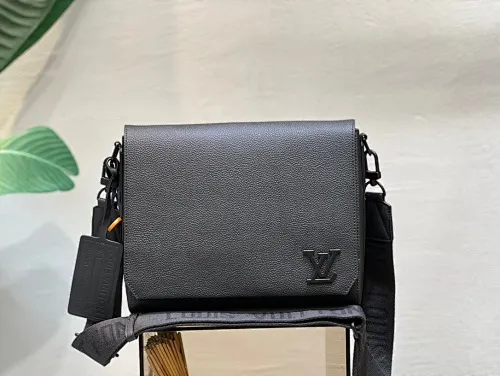 All categories 💚 Top version men’s bags 💚 LV 2025 official website new LV crossbody bag