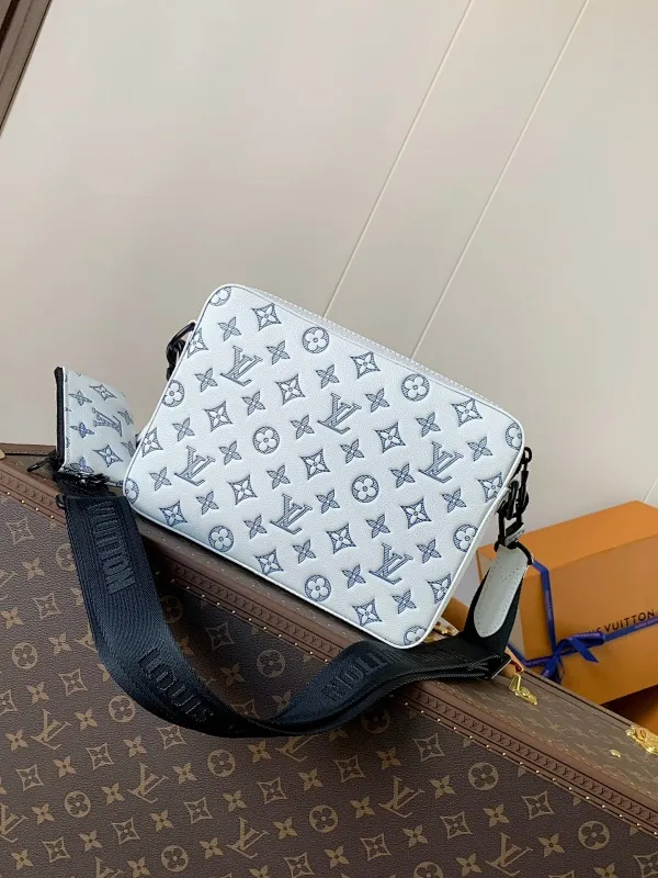 All categories 💚 Top version men’s bags 💚 LV 2024 official website new LV crossbody bag