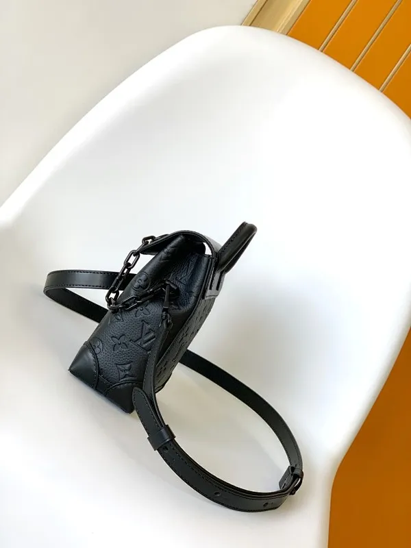 All categories 💚 Top version men’s bags 💚 LV 2025 new LV crossbody bag