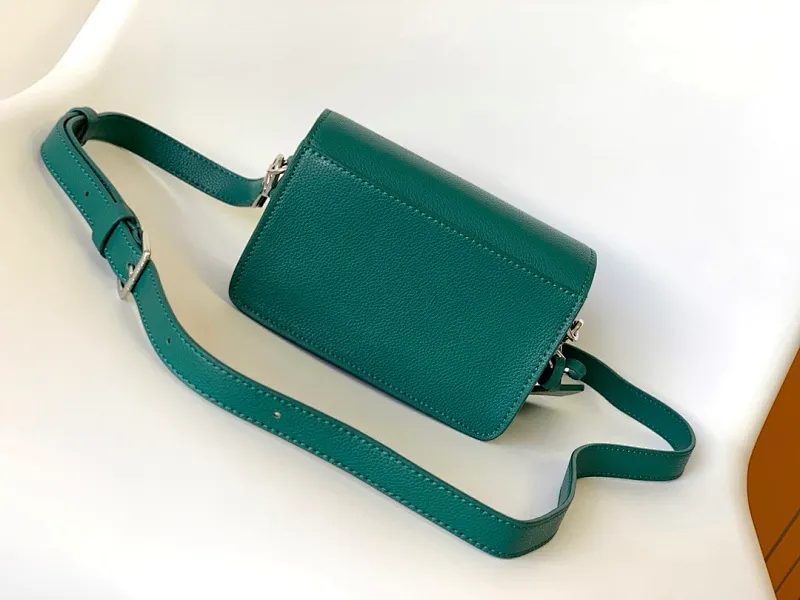All categories 💚 Top version men’s bags 💚 LV 2025 new LV crossbody bag