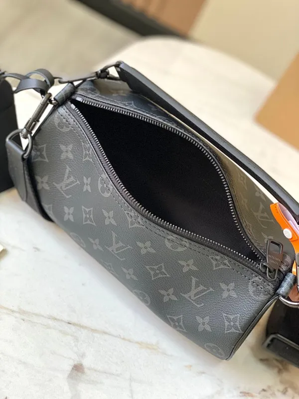 All categories 💚 Top version men’s bags 💚 LV 2024 new LV crossbody bag