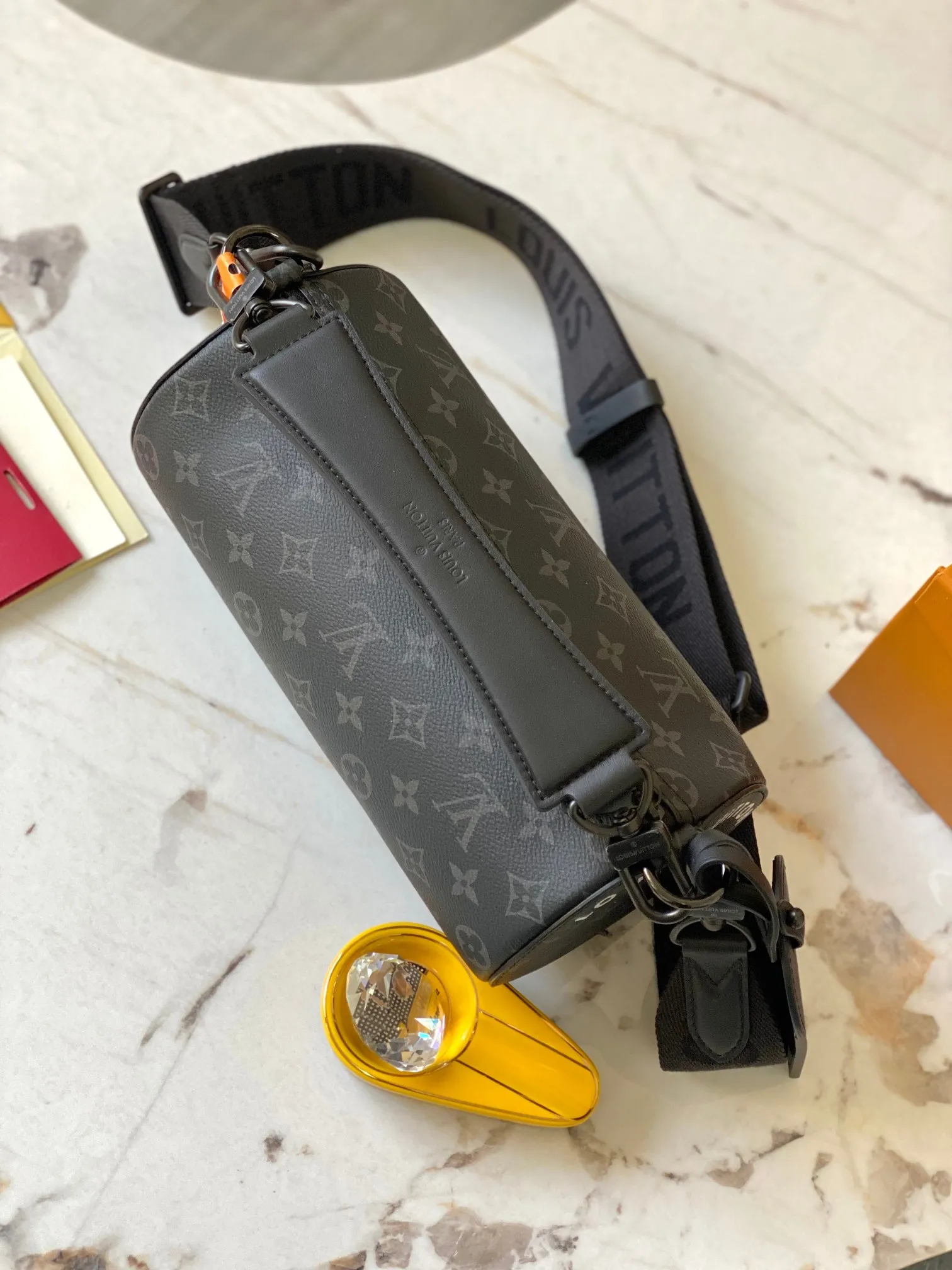 All categories 💚 Top version men’s bags 💚 LV 2024 new LV crossbody bag