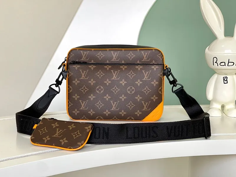 All categories 💚 Top version men's bag 💚 LV 58004500 LV crossbody bag 25-18.5-7 also sold at the counter