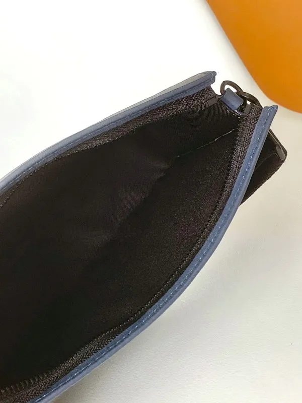 All categories 💚 Top version men’s bags 💚 LV 2025 new LV crossbody bag