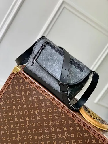 All categories 💚 Top version men’s bags 💚 LV 2024 official website new LV crossbody bag