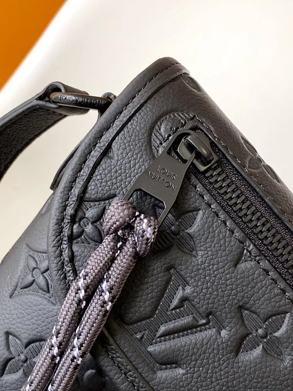 All categories 💚 Top version men’s bags 💚 LV 2025 official website new LV crossbody bag