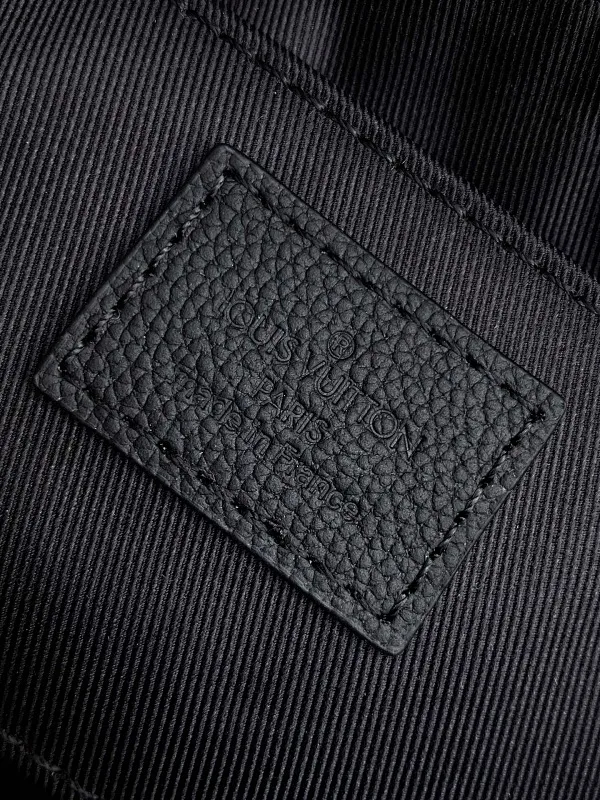 All categories 💚 Top version men’s bags 💚 LV 2025 official website new LV crossbody bag