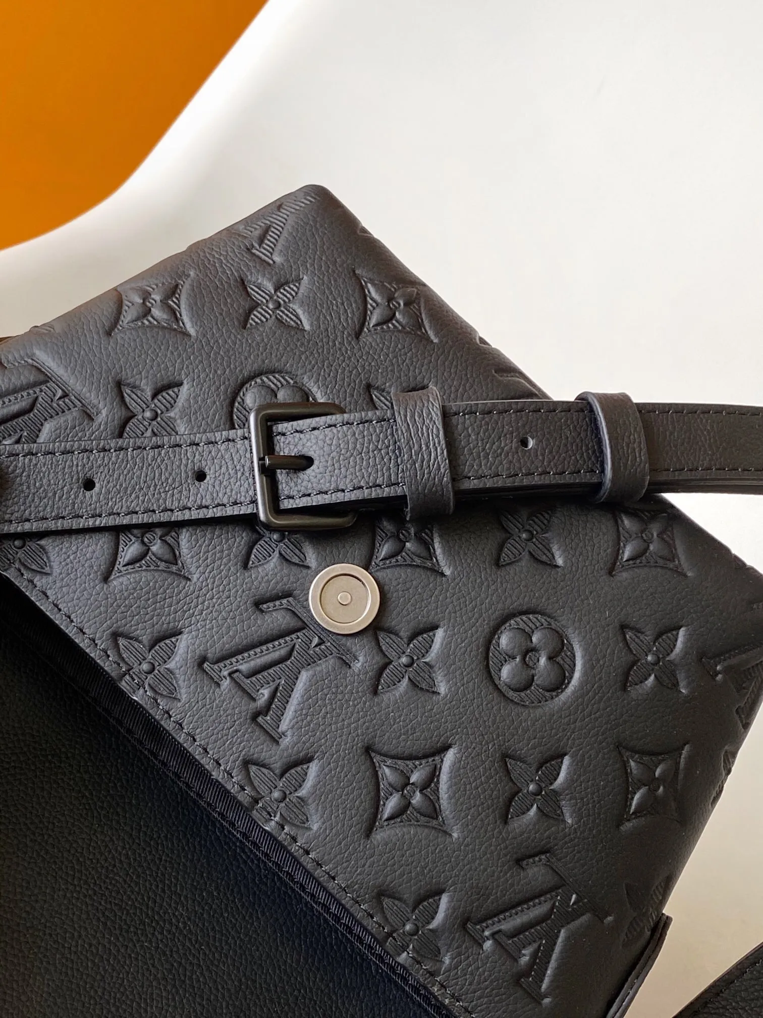 All categories 💚 Top version men’s bags 💚 LV 2025 official website new LV crossbody bag