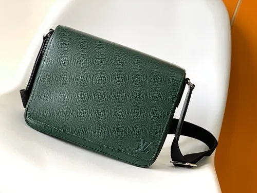 All categories 💚 Top version men’s bags 💚 LV 2025 official website new LV crossbody bag