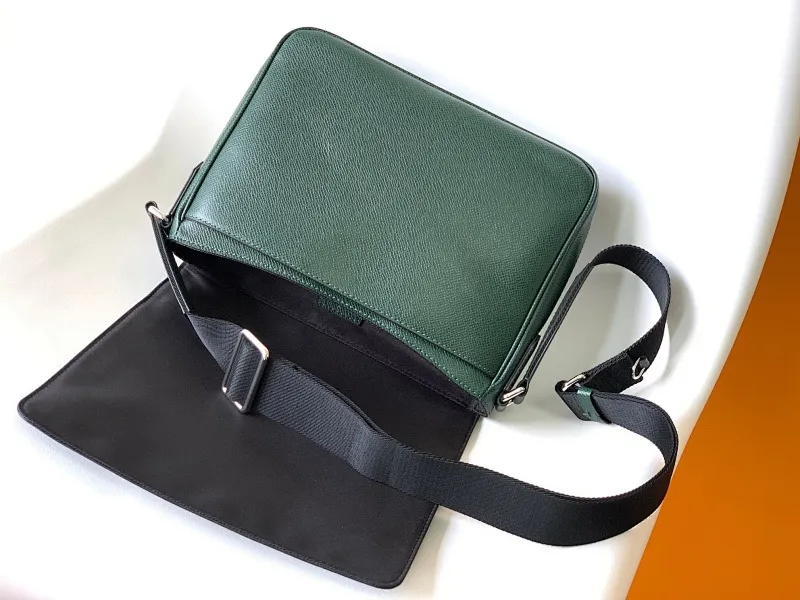 All categories 💚 Top version men’s bags 💚 LV 2025 official website new LV crossbody bag