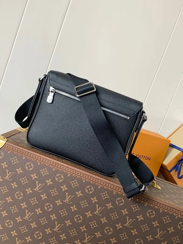 All categories 💚 Top version men’s bags 💚 LV 2024 official website new LV crossbody bag