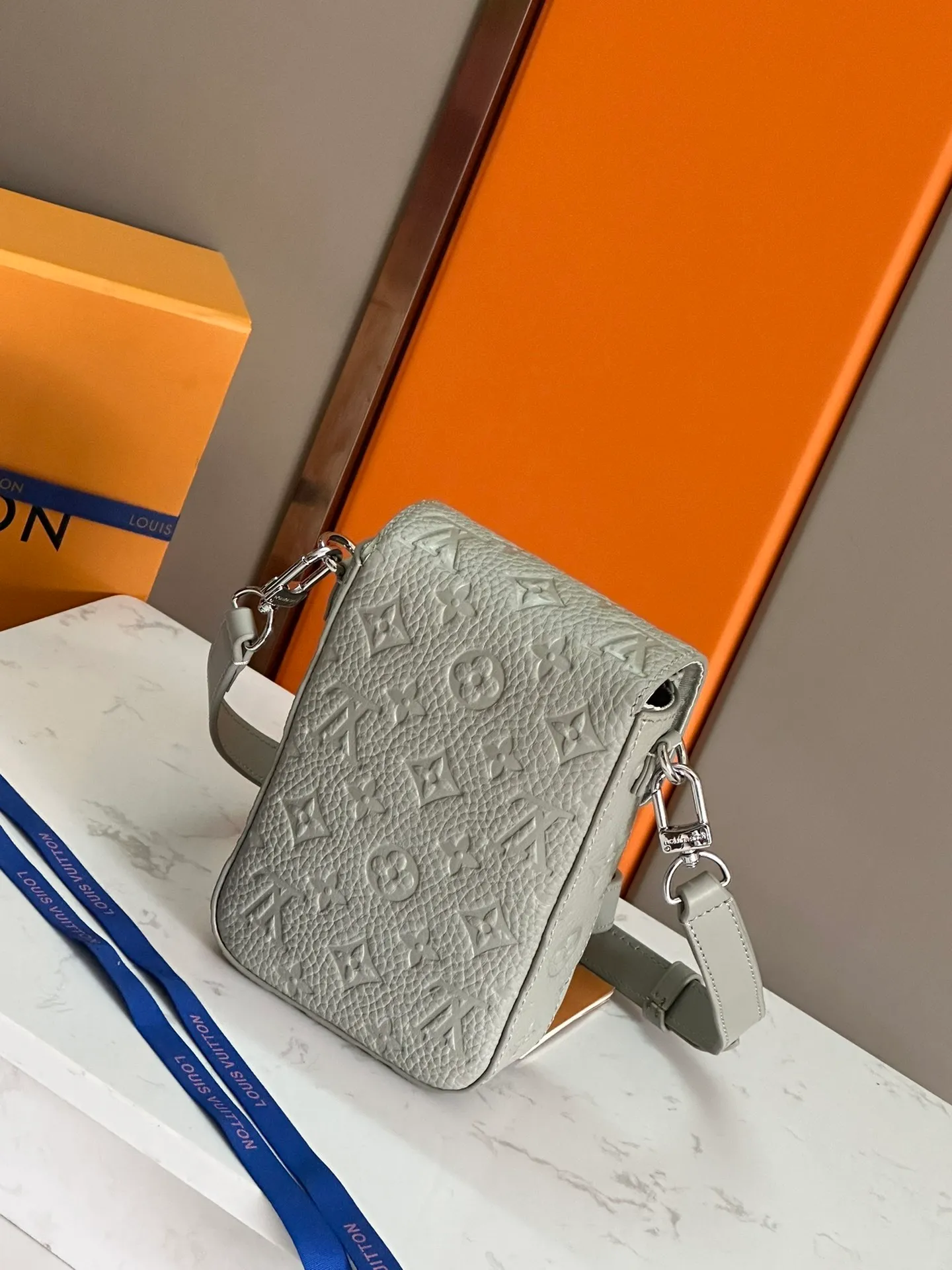 All categories 💚 Top version men's bag 💚 LV 58004500 2023 official LV crossbody bag LV men's crossbody bag 12-19-7