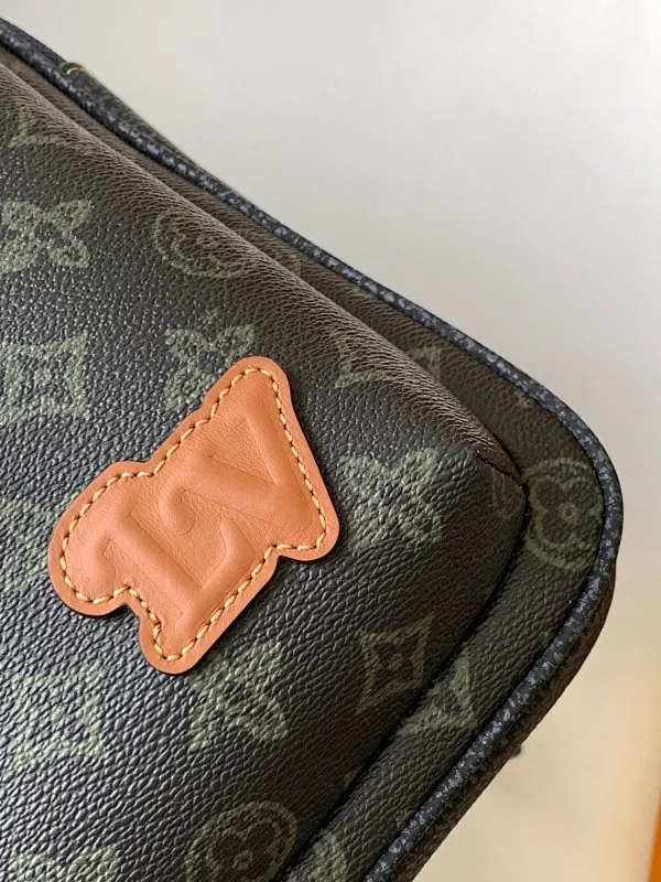 All categories 💚 Top version men’s bags 💚 LV 2025 official website new LV chest bag
