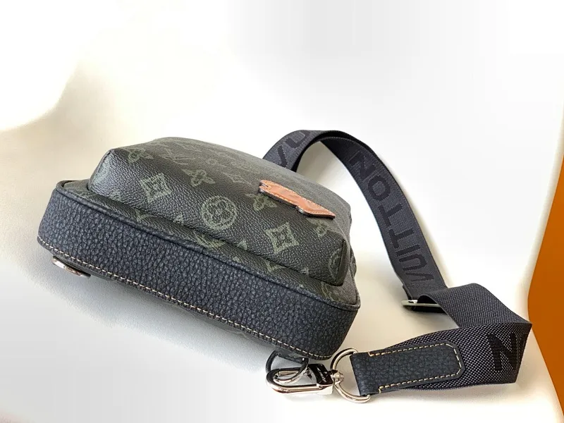 All categories 💚 Top version men’s bags 💚 LV 2025 official website new LV chest bag