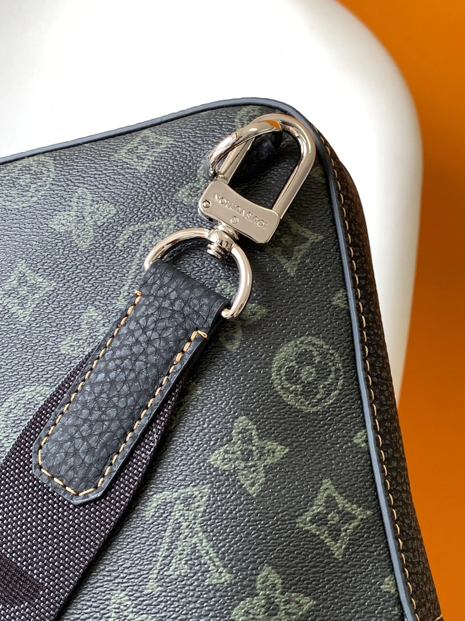 All categories 💚 Top version men’s bags 💚 LV 2025 official website new LV chest bag