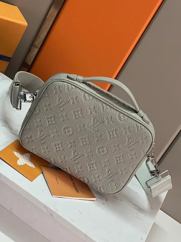 All categories 💚 Top version men's bag 💚 LV 58005000 2023 official LV crossbody bag LV men's crossbody bag 22-18-8