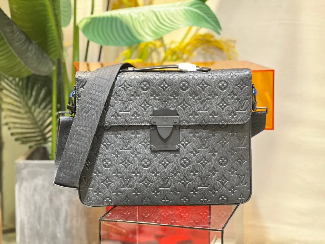 All categories 💚 Top version men’s bags 💚 LV 2025 official website new LV crossbody bag