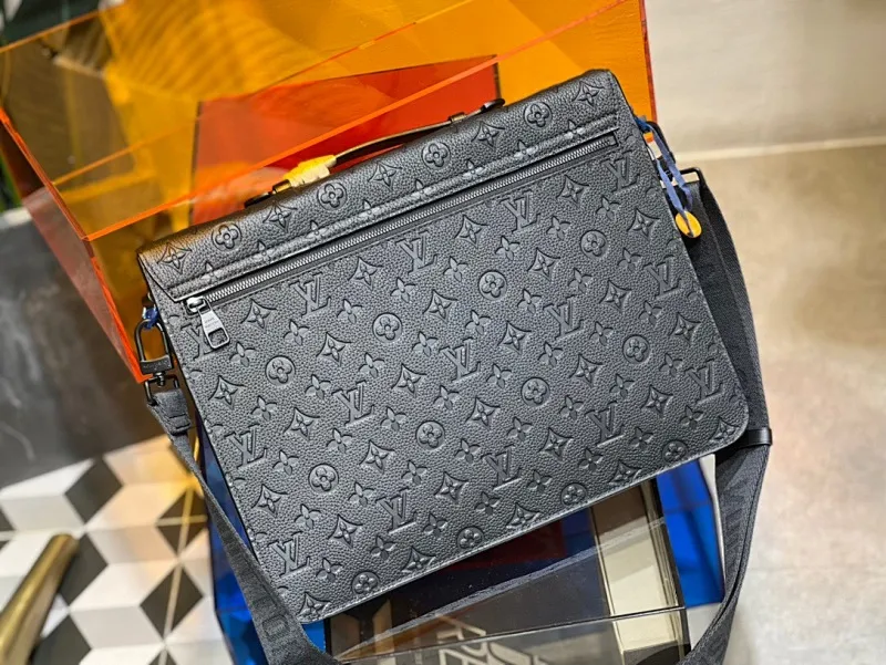 All categories 💚 Top version men’s bags 💚 LV 2025 official website new LV crossbody bag