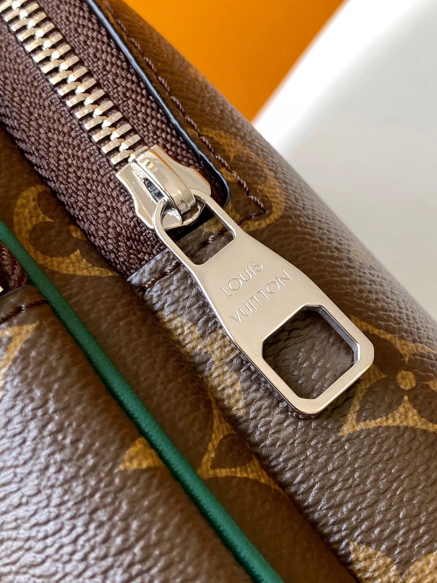 All categories 💚 Top version men’s bags 💚 LV 2025 official website new LV chest bag