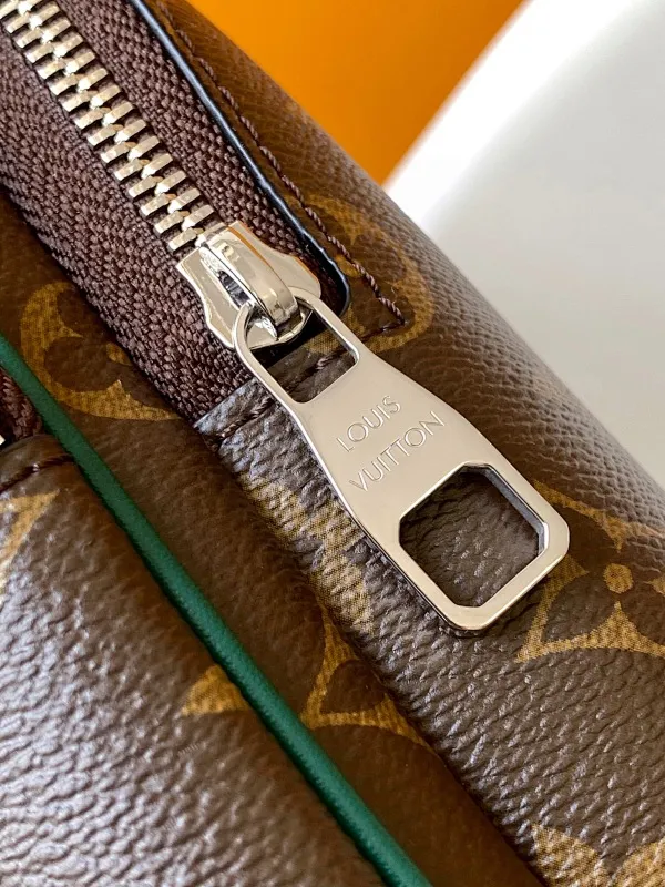 All categories 💚 Top version men’s bags 💚 LV 2025 official website new LV chest bag