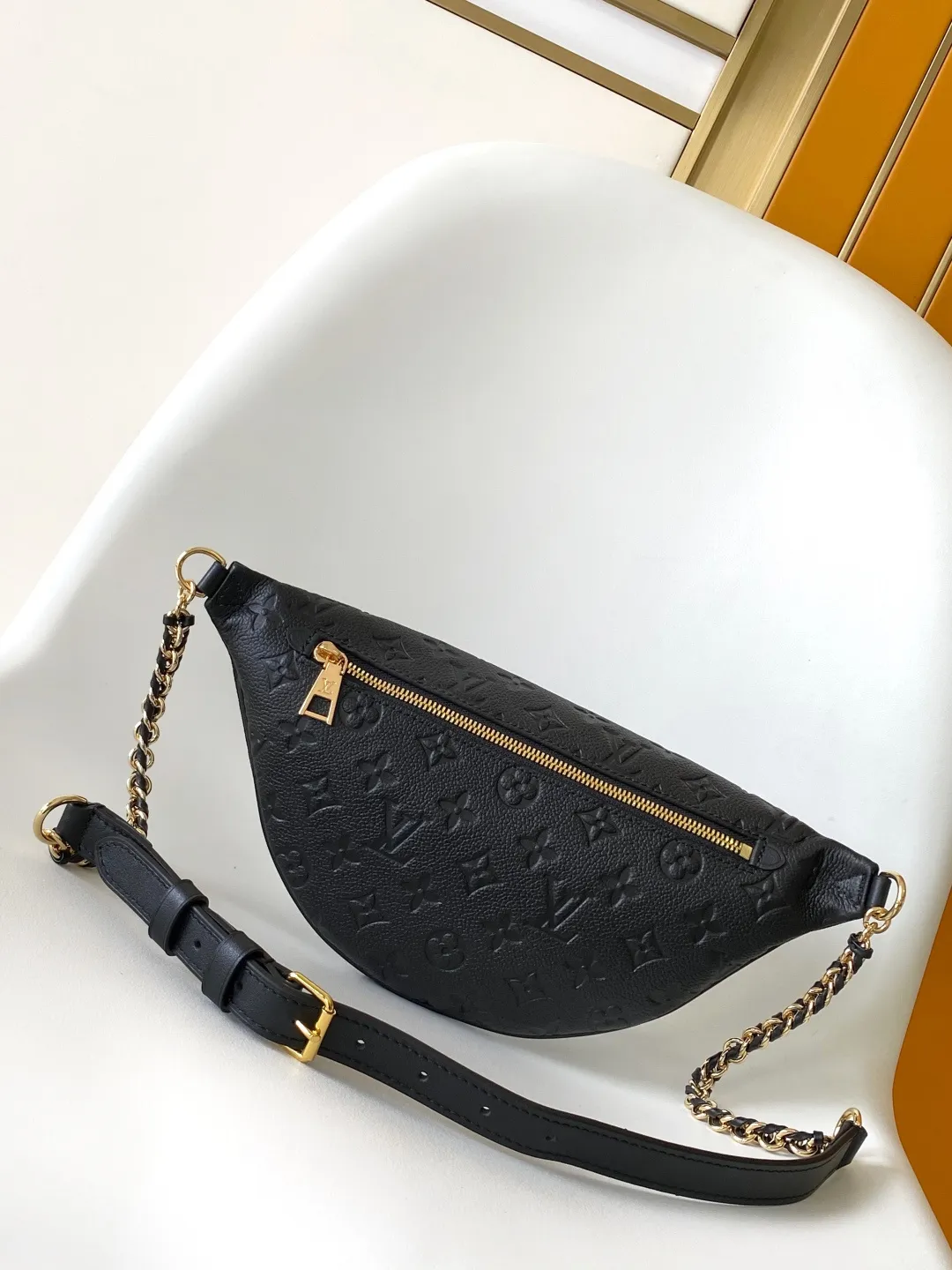 All categories 💚 Top version men’s bags 💚 LV 2025 new LV waist bag