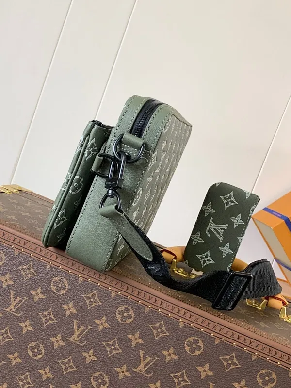 All categories 💚 Top version men’s bags 💚 LV 2024 official website new LV crossbody bag