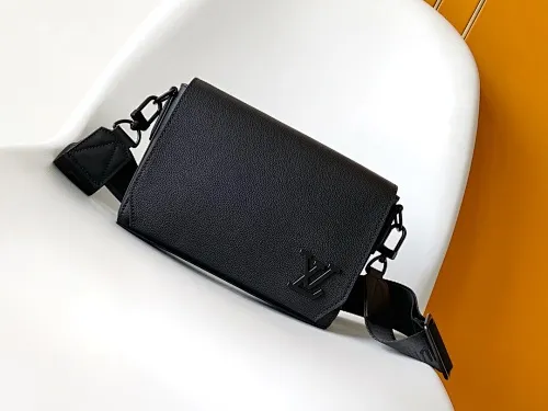 All categories 💚 Top version men’s bags 💚 LV 2025 new LV crossbody bag