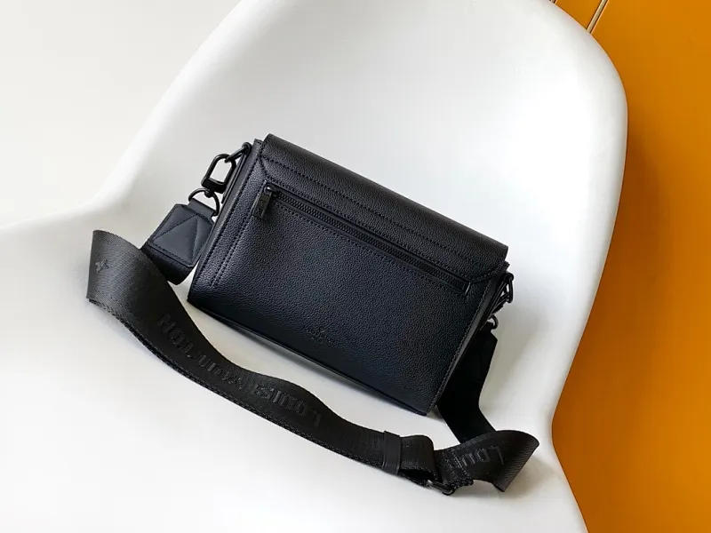 All categories 💚 Top version men’s bags 💚 LV 2025 new LV crossbody bag