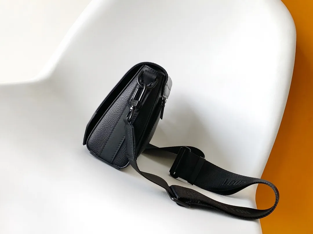 All categories 💚 Top version men’s bags 💚 LV 2025 new LV crossbody bag