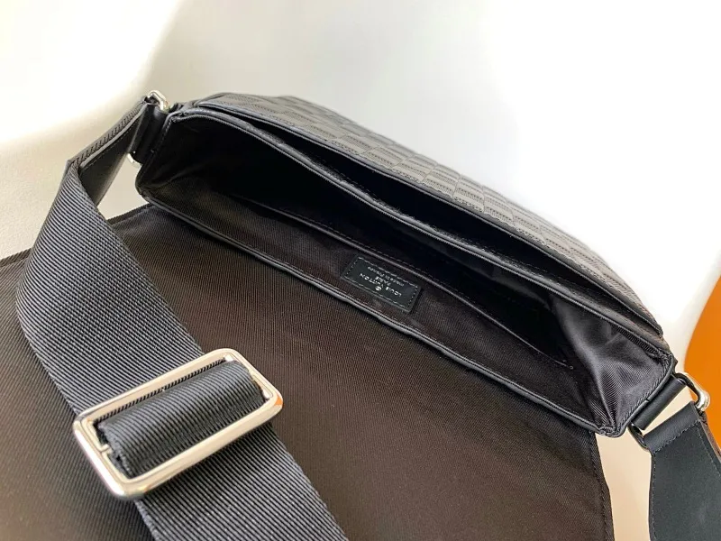 All categories 💚 Top version men’s bags 💚 LV 2024 official website new LV crossbody bag